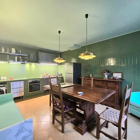 La Casa Dei Vicoli 140 Mq Con Tre Da Letto Nel Borgo Marinaro * Порто-Потенца-Пичена
